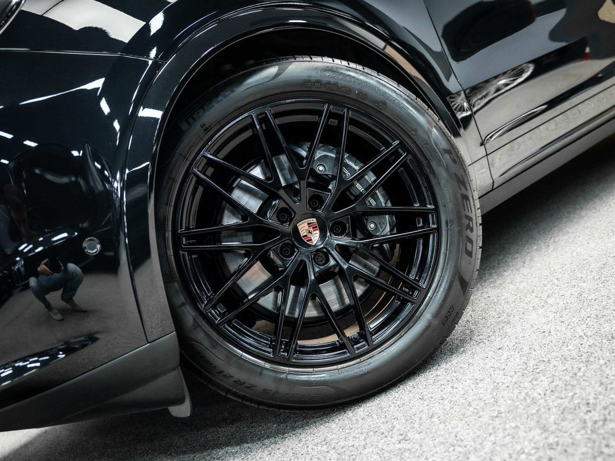 Porsche Cayenne Coupé 3.0 E-Hybrid Black Edition Prachtige, Automaat, Gebruikt, 2995 cc, 4 stoelen