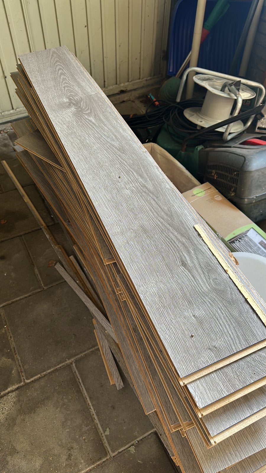 Laminaat + ondervloer Gratis ophalen, Ophalen, Gebruikt, 50 tot 150 cm, 10 m² of meer