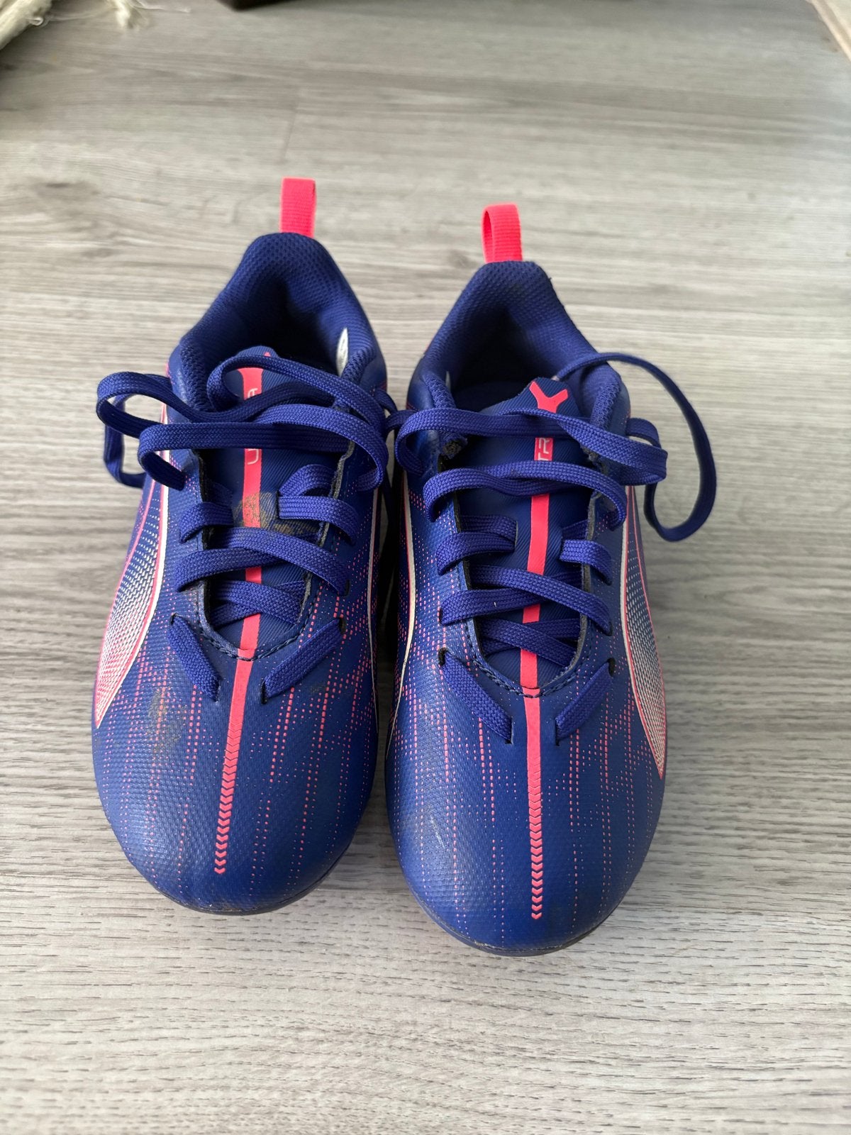 Puma voetbalschoenen maat 31, Gebruikt, Ophalen of Verzenden, Jongen of Meisje, Sportschoenen