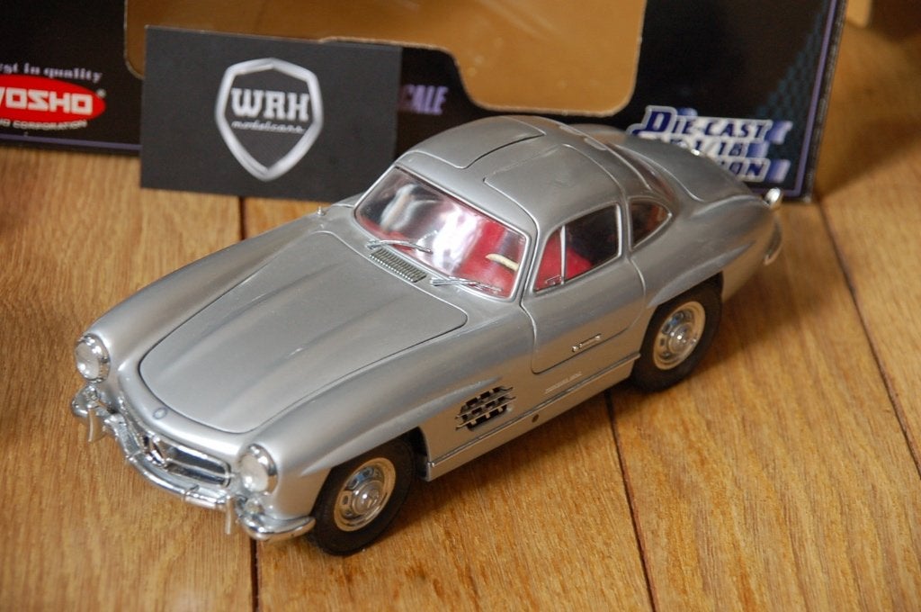 1:18 MERCEDES 300 SL GULLWING silver Kyosho WRH, Verzenden, Zo goed als nieuw, Auto, Kyosho