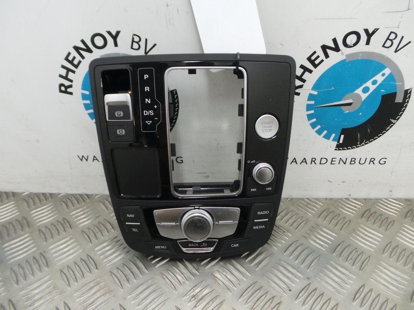 AUDI A6 A6 LIMOUSINE RADIO 2015, Ophalen of Verzenden, Gebruikt, Stiba lid