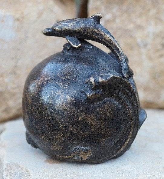 mini urn / asurn / DOLFIJN/ brons, Huis en tuin decoratie Marie, Nieuw, Info@huisentuindecoratiemarie.nl, Peize