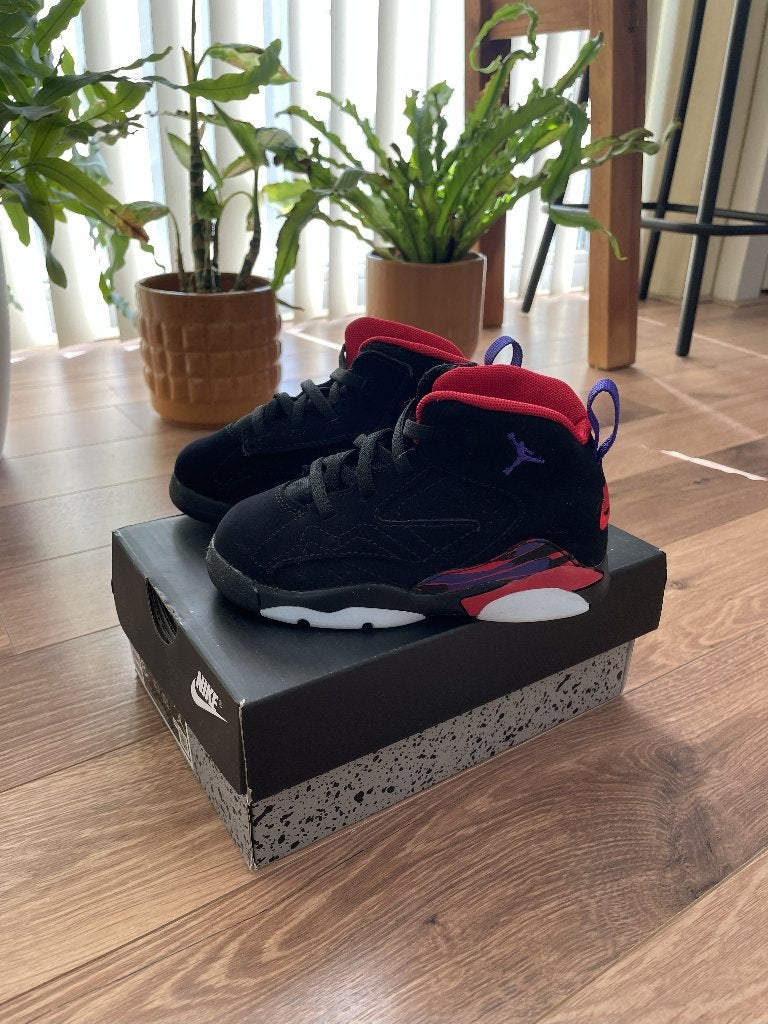 Air Jordan Jumpman MVP TD Black Dark Concord, Schoentjes, Jongetje of Meisje, Ophalen of Verzenden, Zo goed als nieuw
