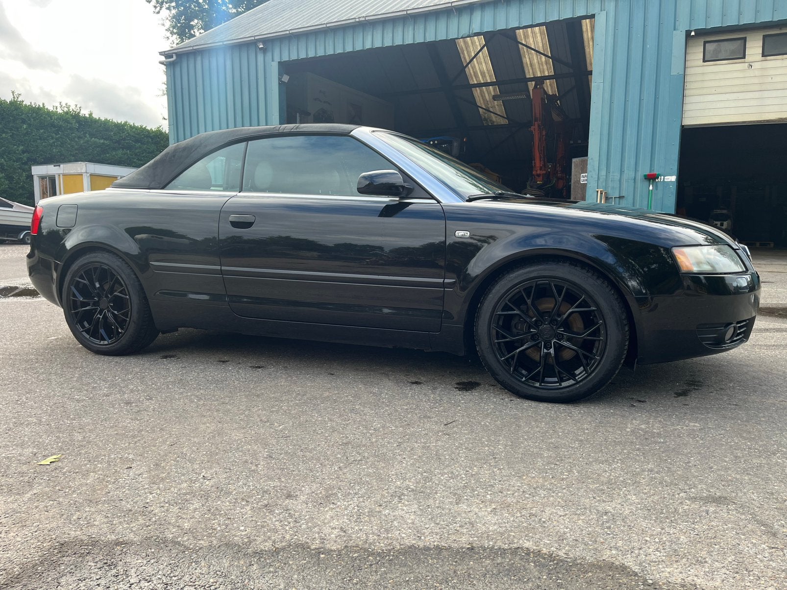 Audi cabrio 2005 quattro, Auto's, Cabriolet, Zwart, Particulier, 1830 kg