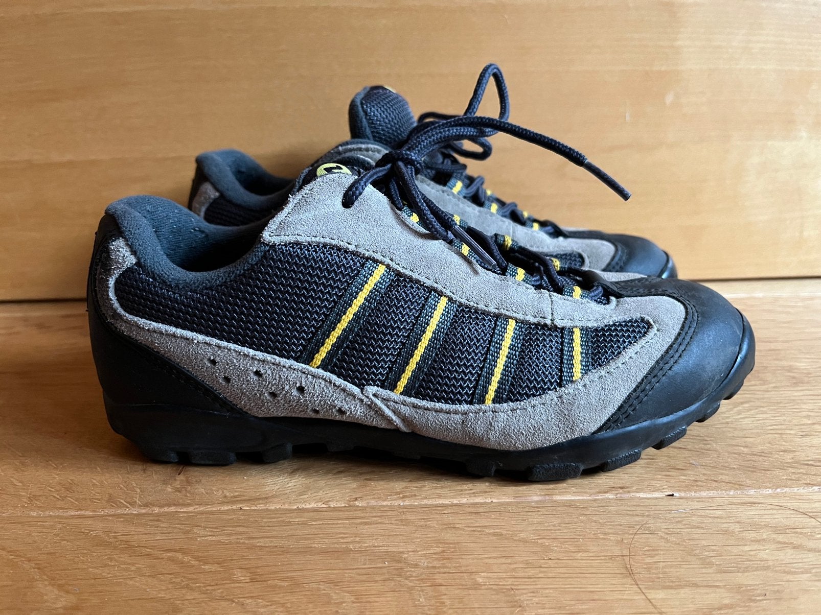 Shimano fietsschoenen SH-M021Y - 38/39, Schoenen, Ophalen of Verzenden, Zo goed als nieuw, Overige maten
