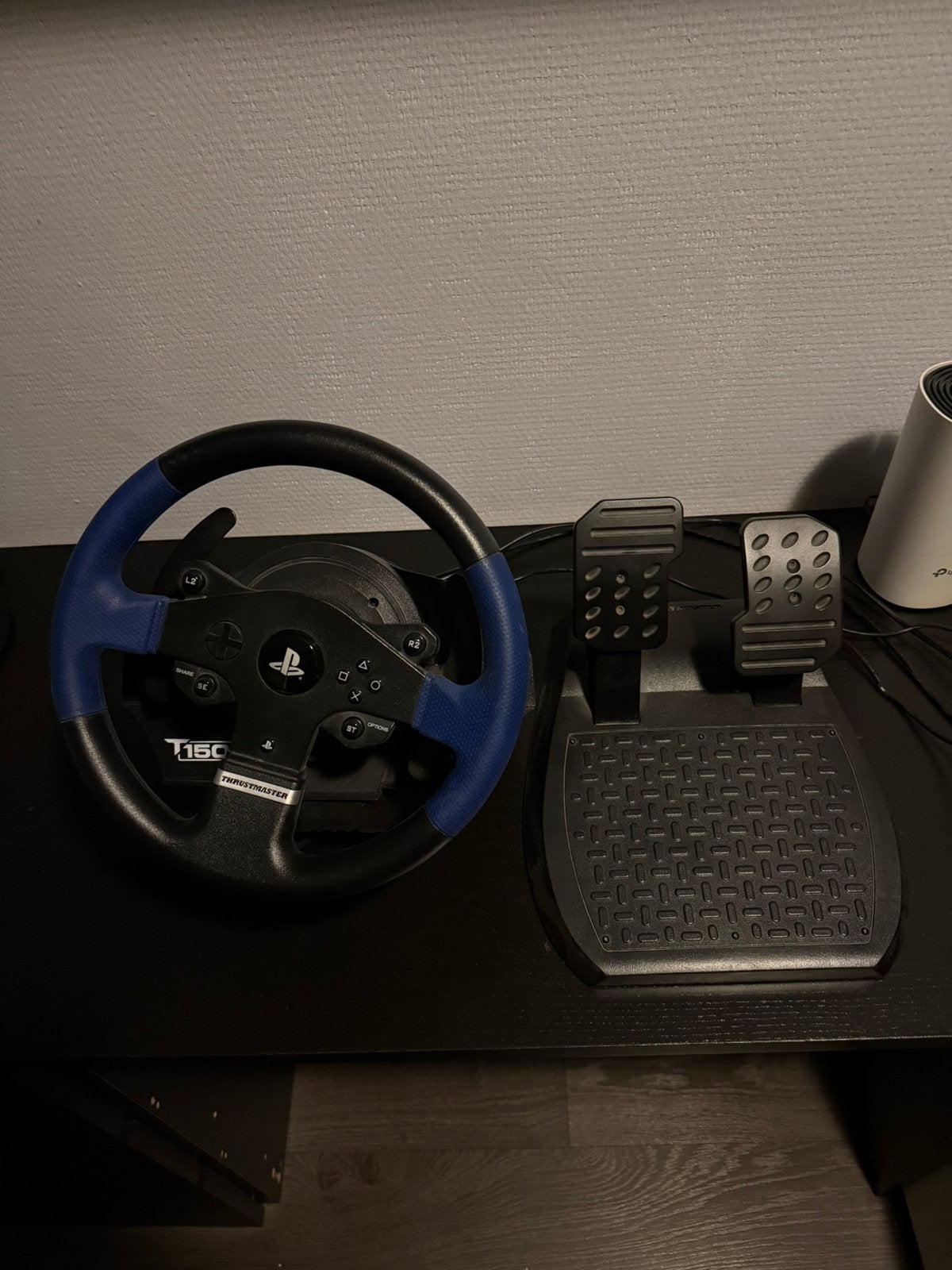 Thrustmaster T150 RS, Ophalen, Zo goed als nieuw, Stuur of Pedalen, PlayStation 4