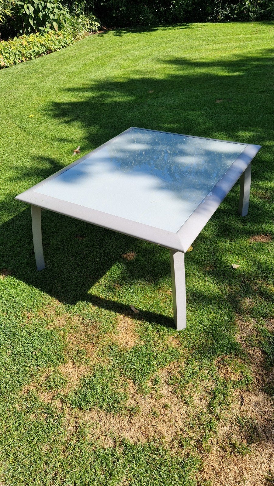 tuintafel aluminium met glasplaat blad, Ophalen, Gebruikt, Rechthoekig, Aluminium
