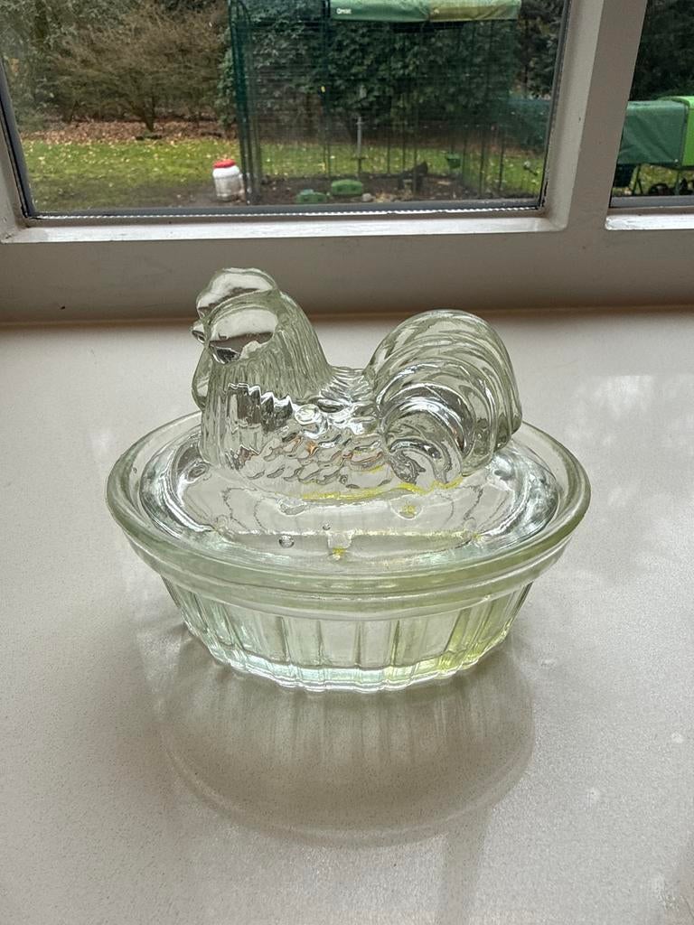 Vintage persglazen kip op nest schaaltje, Antiek en Kunst, Antiek | Glas en Kristal, Ophalen of Verzenden