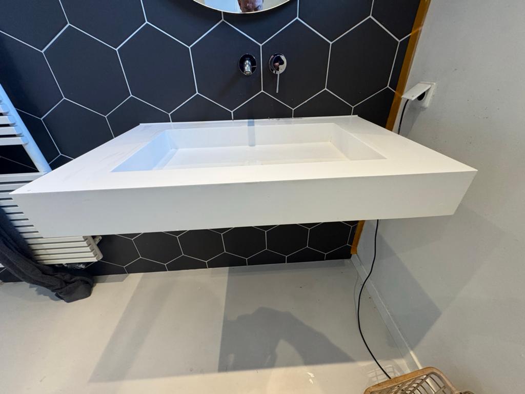 Balmani wastafel mat wit 90x55, Doe-het-zelf en Verbouw, Sanitair, Zo goed als nieuw, Wastafel, Ophalen