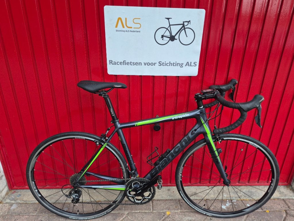 Bianchi Intrepida Carbon Dames Racefiets - Shimano Ultegra, 28 inch, 2ehandsracefietsen.nl, Carbon, Velgrem