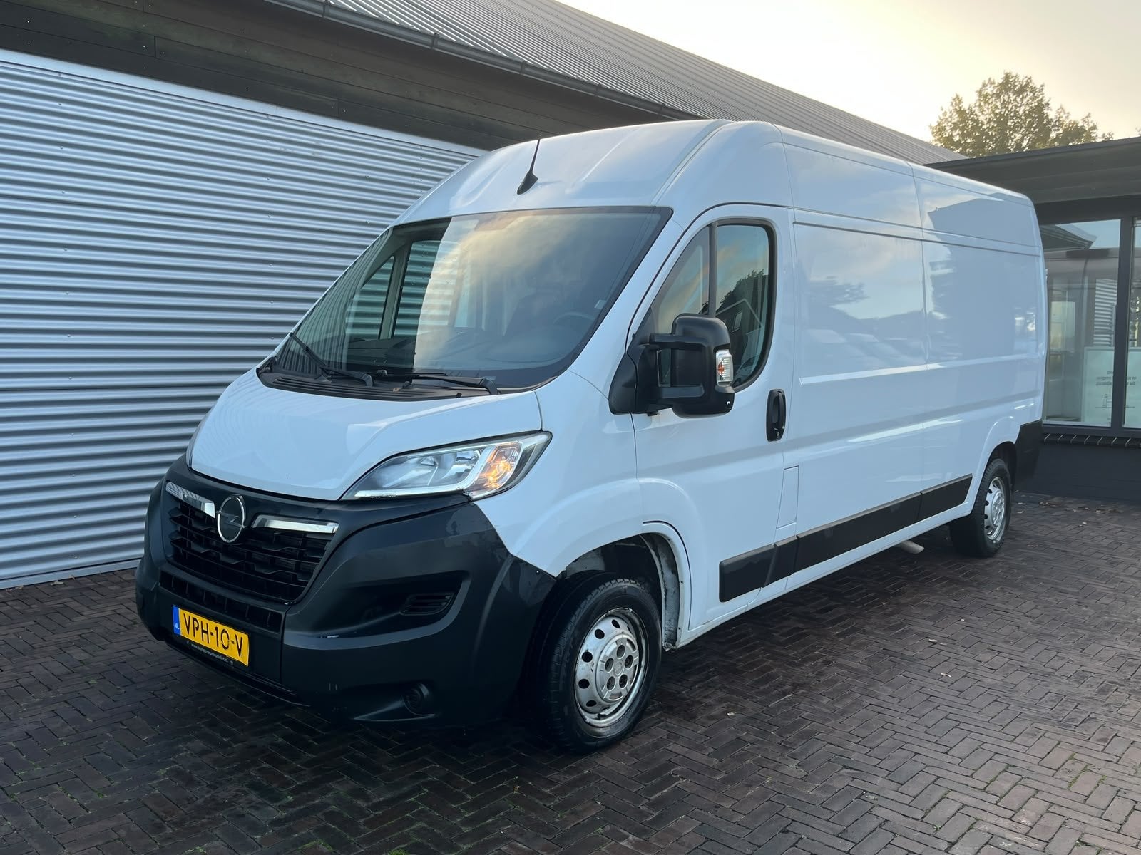 Opel Movano 2.2D 120 L3H2 Edition (bj 2022), Auto's, Voorwielaandrijving, Dealer onderhouden, Stof, Gebruikt