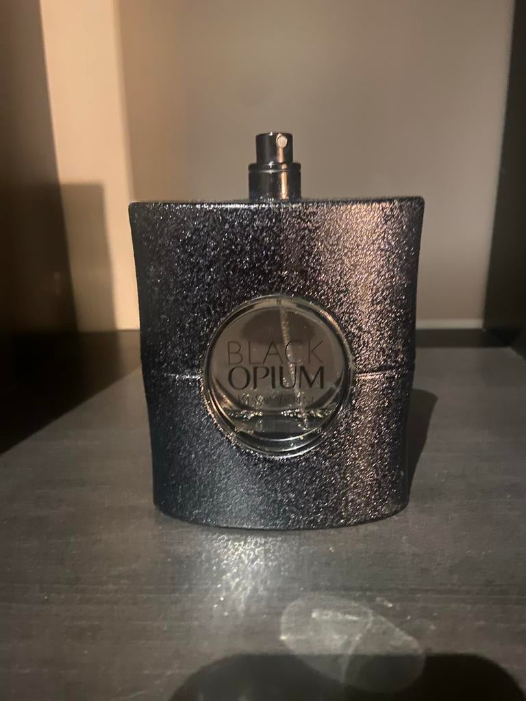 Yves Saint Laurent Black Opium Eau de Parfum, Ophalen of Verzenden, Zo goed als nieuw