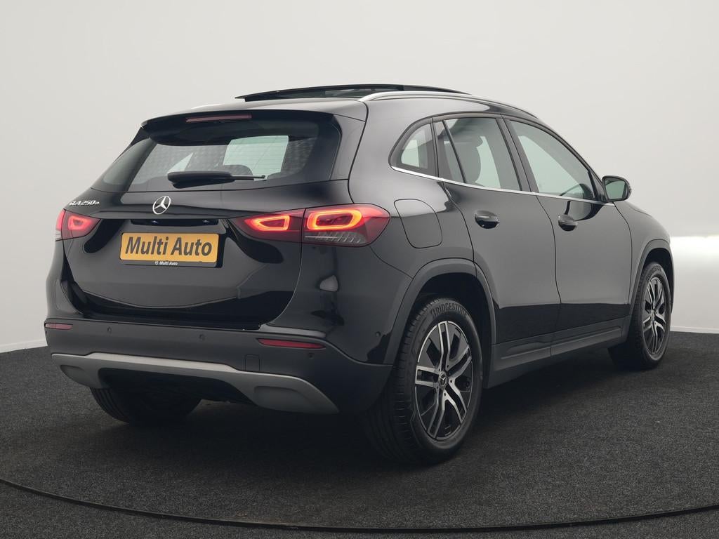 Mercedes-Benz GLA 250 e Style PHEV 218pk Dealer O.H. | Trekh, Auto's, Zwart, Zwart, Bedrijf, Hybride Elektrisch/Benzine