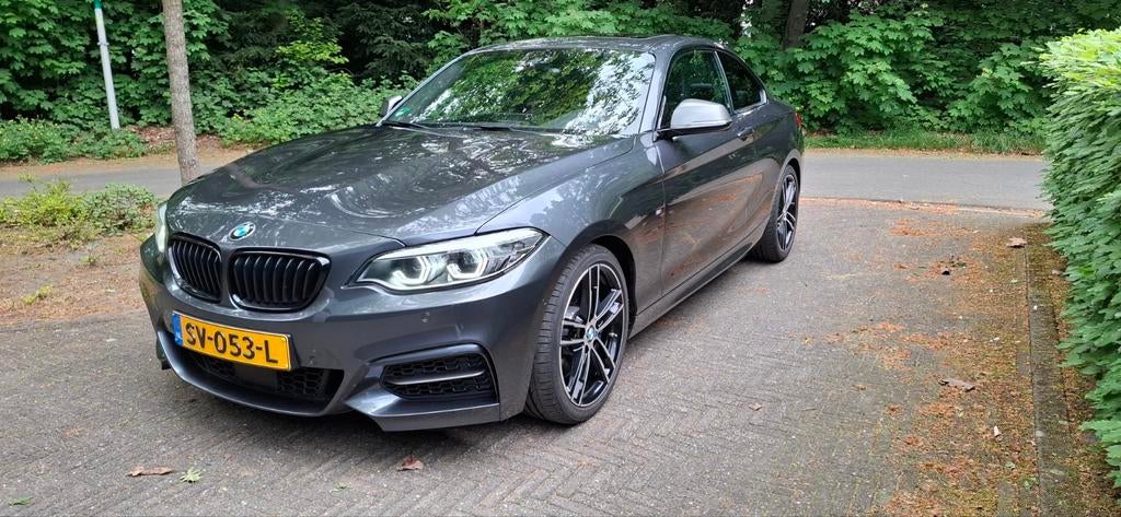 BMW M240i RWD 340pk Aut 2018 Grijs, Automaat, Achterwielaandrijving, Automatische klimaatregeling, Zwart