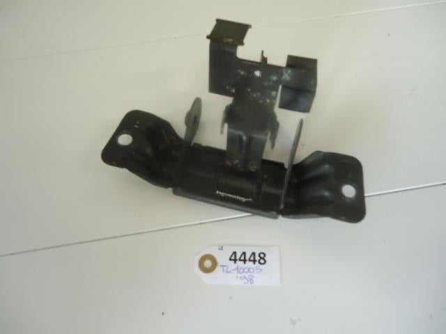TL1000S 1996 - 2001 Suzuki Beugel Beugel tank D1-11812, Motoren