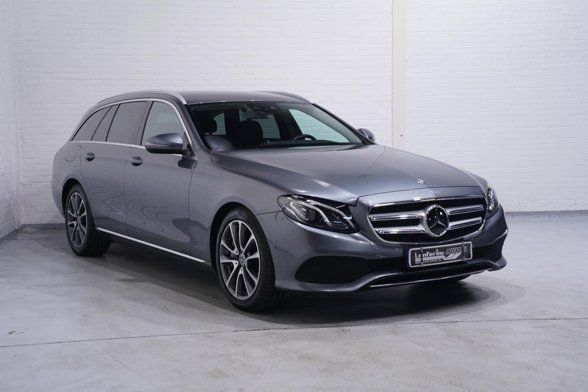 Mercedes-Benz E-klasse Estate 350 d 4Matic Avantgarde Head u, Auto's, Automaat, Gebruikt, 258 pk, Leder en Stof