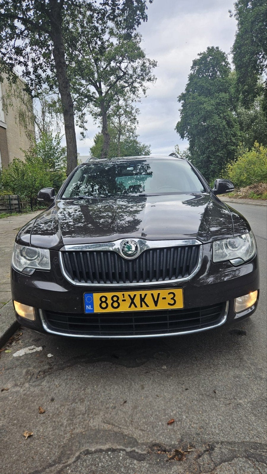 Skoda Superb 1.8 TSI 118KW Dsg-7 Combi 2012 Bruin 223727 km, 4 cilinders, Bruin, 160 pk, 1445 kg