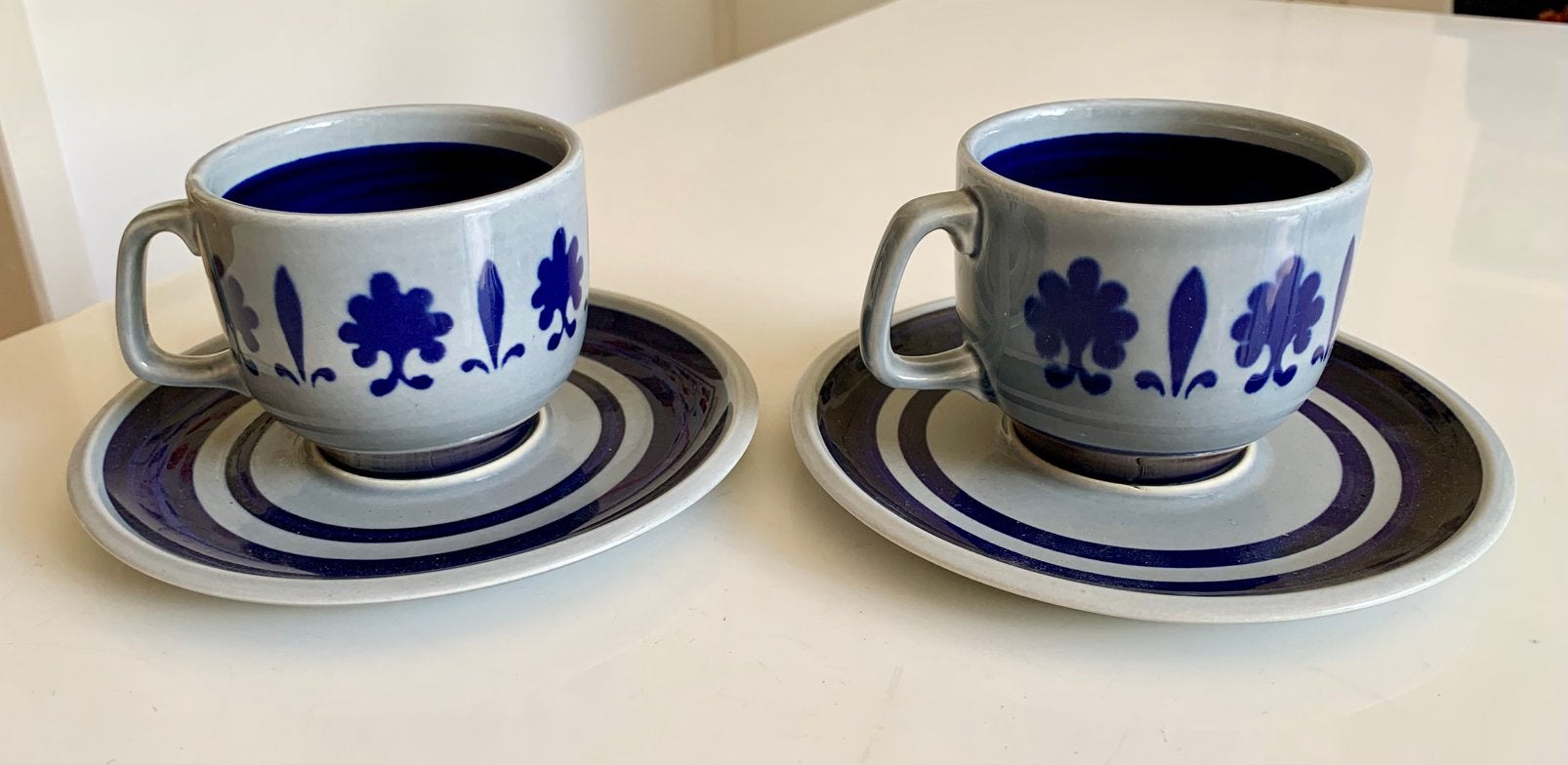 Twee vintage kopjes, BOCH Belgium, Ophalen of Verzenden