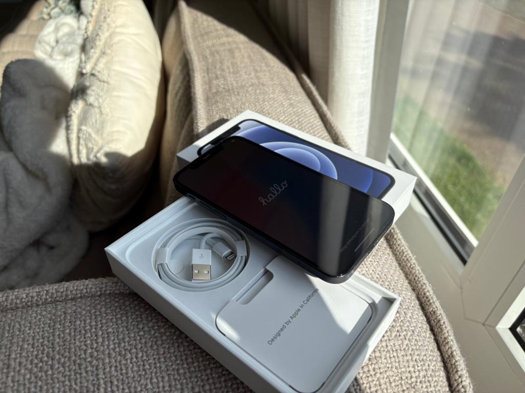 Apple iPhone 12 64GB Zwart - Compleet en krasloos!, Zwart, Ophalen of Verzenden, Zo goed als nieuw, Zonder abonnement