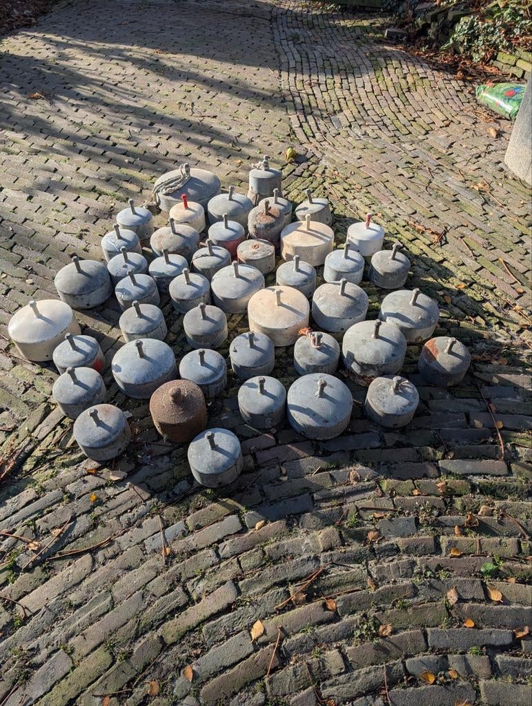Diverse paalmutsen / paalkoppen, Tuin en Terras, Tuinhekken en Hekwerk, Gebruikt, Overige typen, Overige materialen, Ophalen