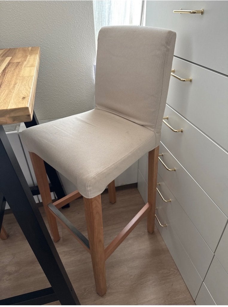 2x IKEA BERGMUND Barkrukken, Ophalen, Met voetsteun, Zo goed als nieuw, 90 cm of meer