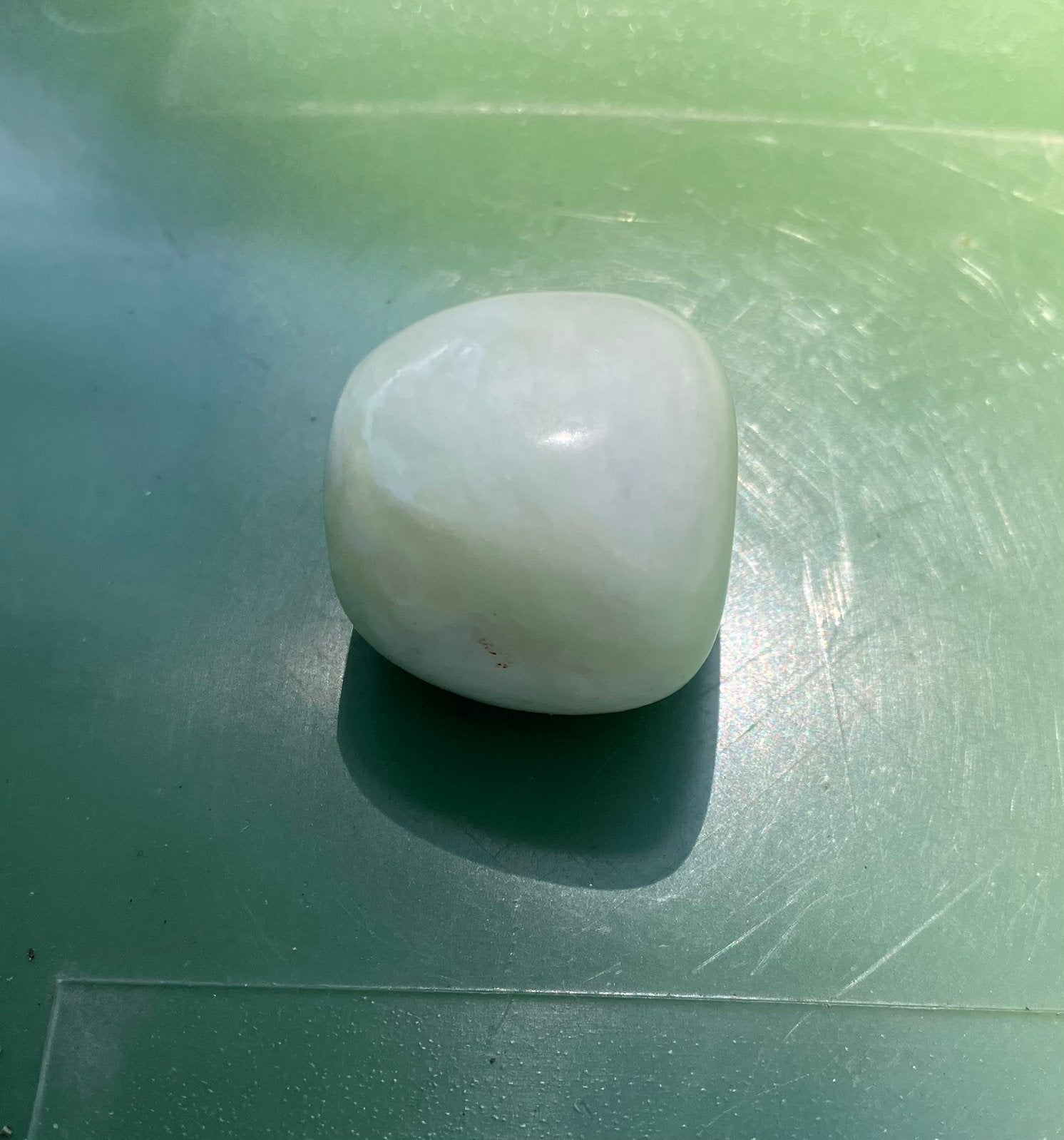 Groene LENTE JADE trommelsteen 💎, Ophalen of Verzenden, Nieuw