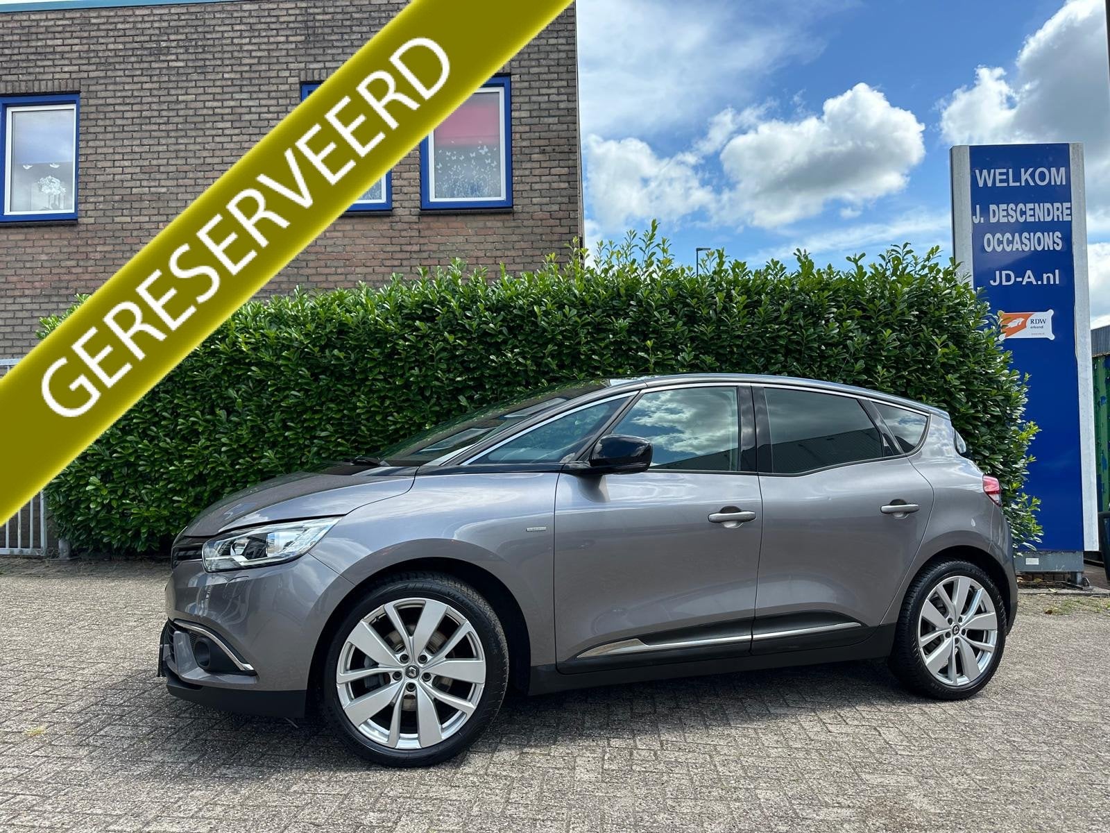 Renault Scénic 1.3 TCe Limited Climate C, Cruise C, Navigat, Auto's, Voorwielaandrijving, Stof, Gebruikt, Zwart