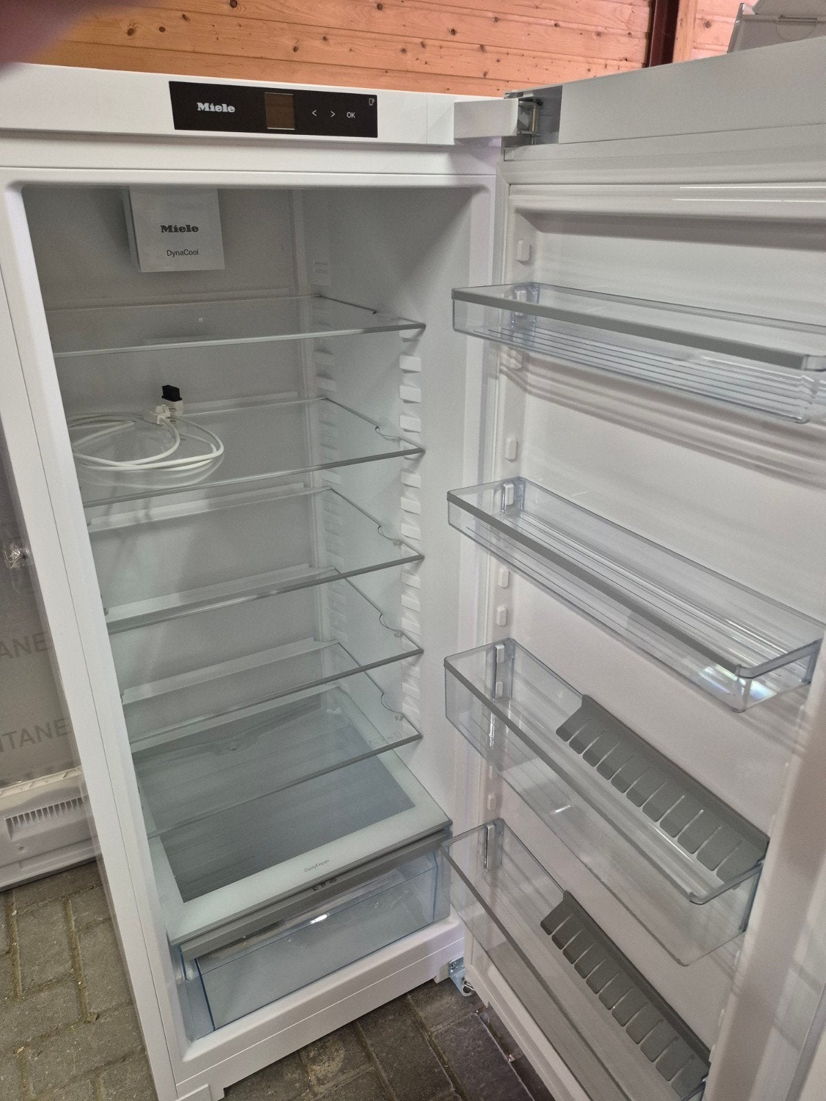 Nieuwe Miele hoge koelkast met 2 jaar garantie, Ophalen, Nieuw