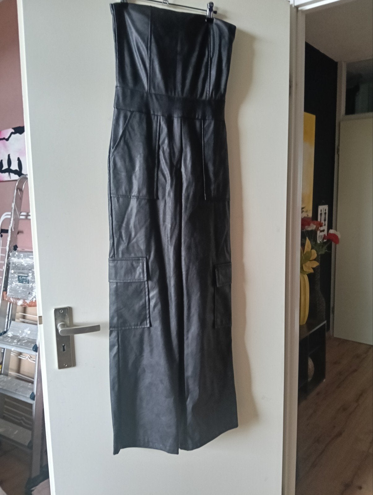 mooie aparte jumpsuit maat 38, Kleding | Dames, Jumpsuits, Ophalen, Zo goed als nieuw, Maat 38/40 (M), Zwart