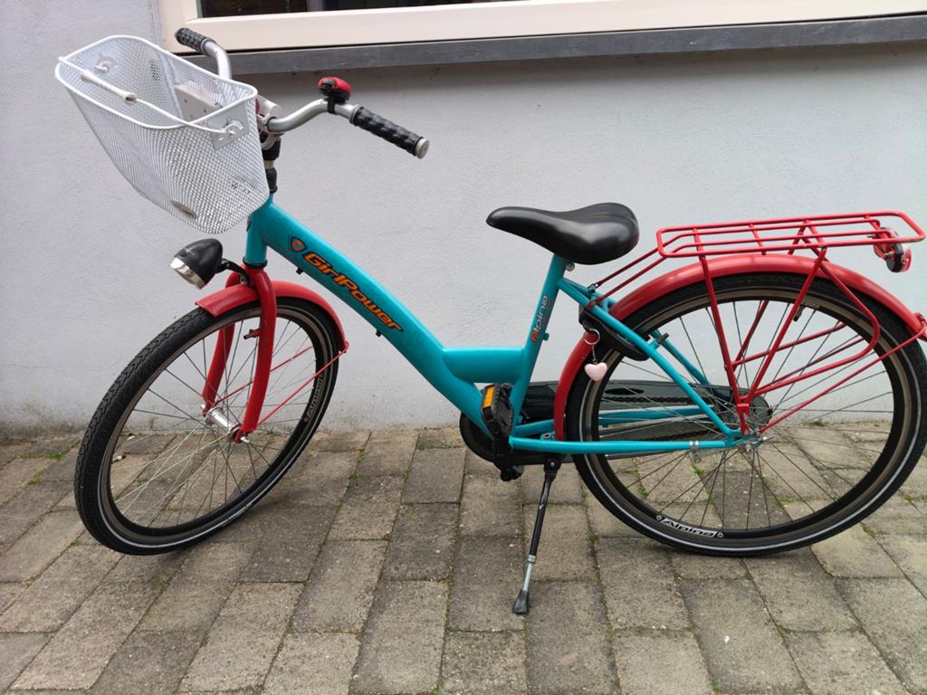Nette 26 inch fiets, Fietsen en Brommers, Ophalen, Zo goed als nieuw, Terugtraprem, 26 inch of meer