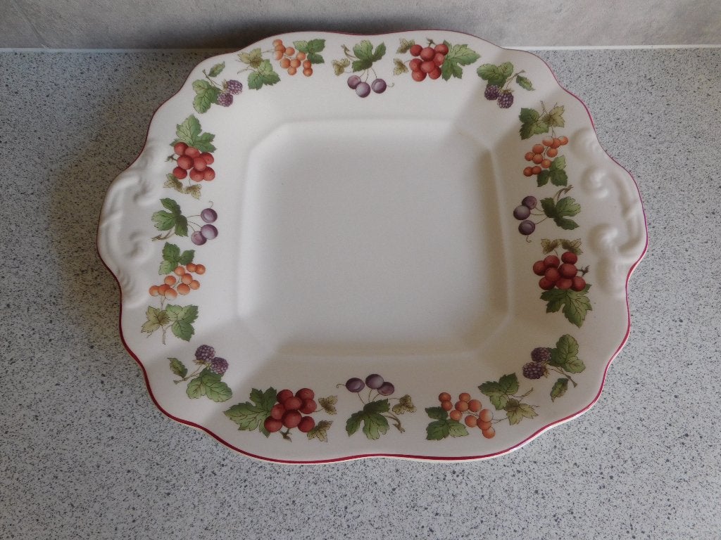Wedgwood Provence Schaal - 23x27 cm, Keramiek, Vintage, Ophalen of Verzenden, Wedgwood