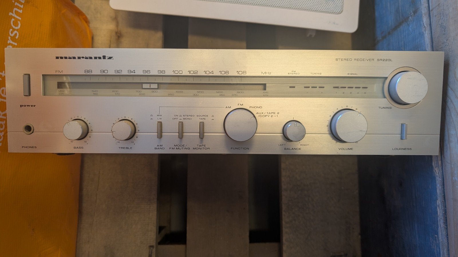 Marantz SR220L Stereo Receiver - Vintage Audio, Marantz, Ophalen of Verzenden, Zo goed als nieuw, Minder dan 60 watt