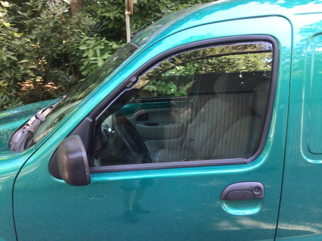 Renault Kangoo zijwindschermen raamspoilers fenders visors, Ophalen of Verzenden, Nieuw