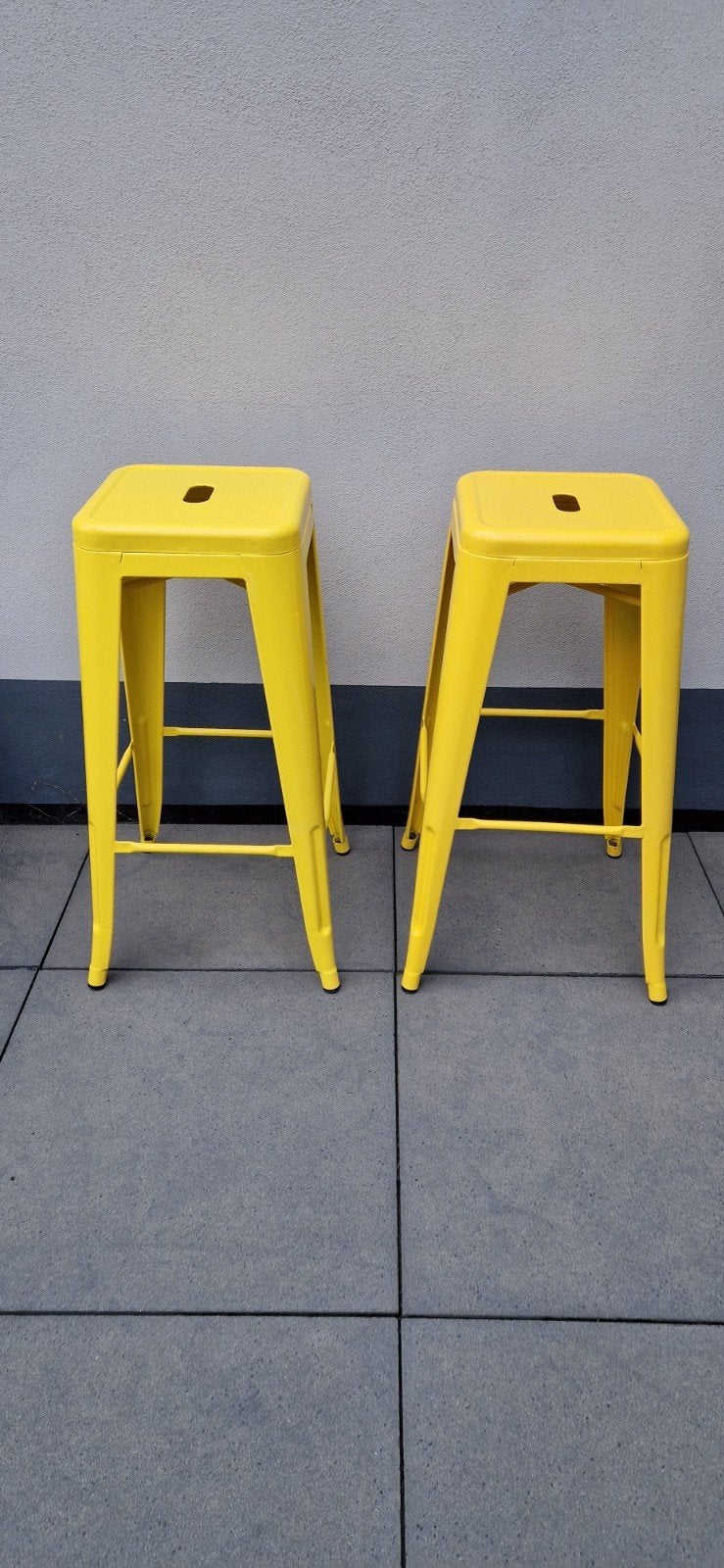 2 Stalen Stapelbare Krukken Sklum - 76 cm Hoog, Ophalen