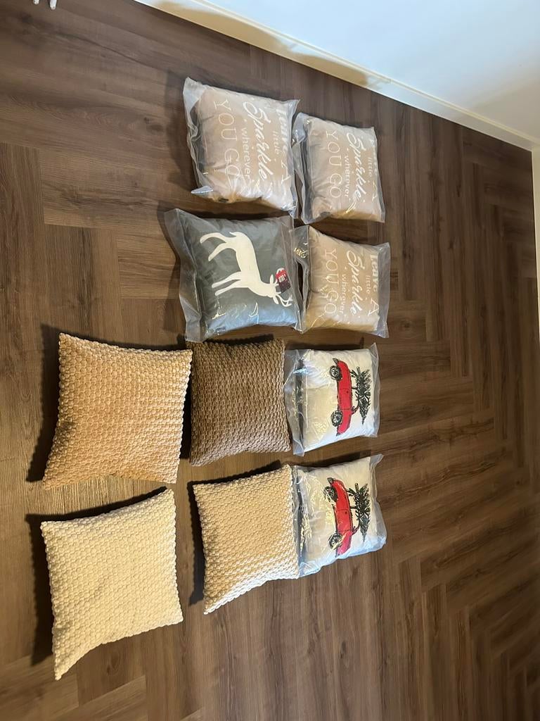 Verschillende soorten sierkussens, Huis en Inrichting, Ophalen of Verzenden, Nieuw, Overige kleuren, Vierkant