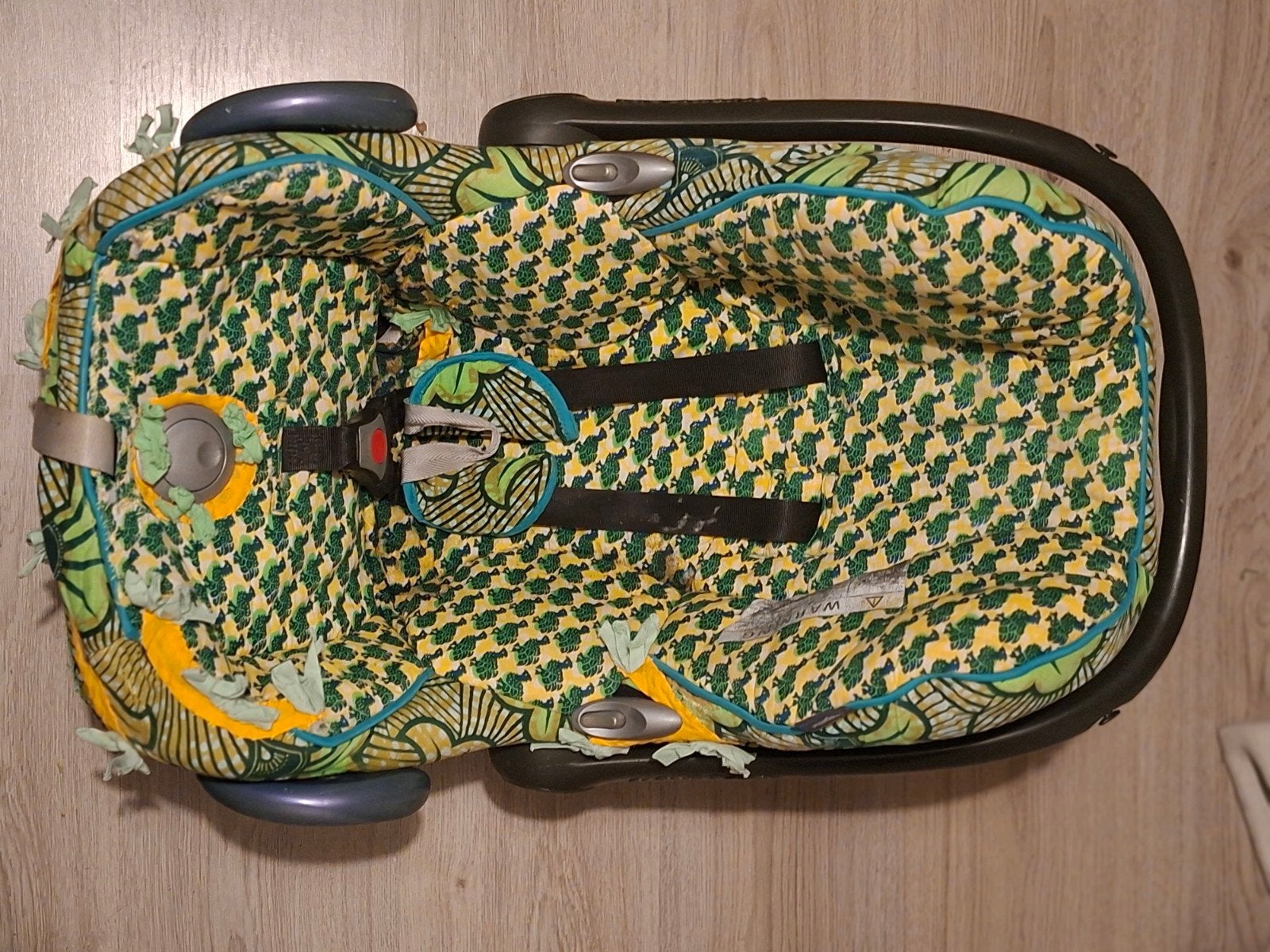 Maxi-Cosi autostoel met unieke hoes, Ophalen of Verzenden, 0 t/m 13 kg, Maxi-Cosi, Gebruikt