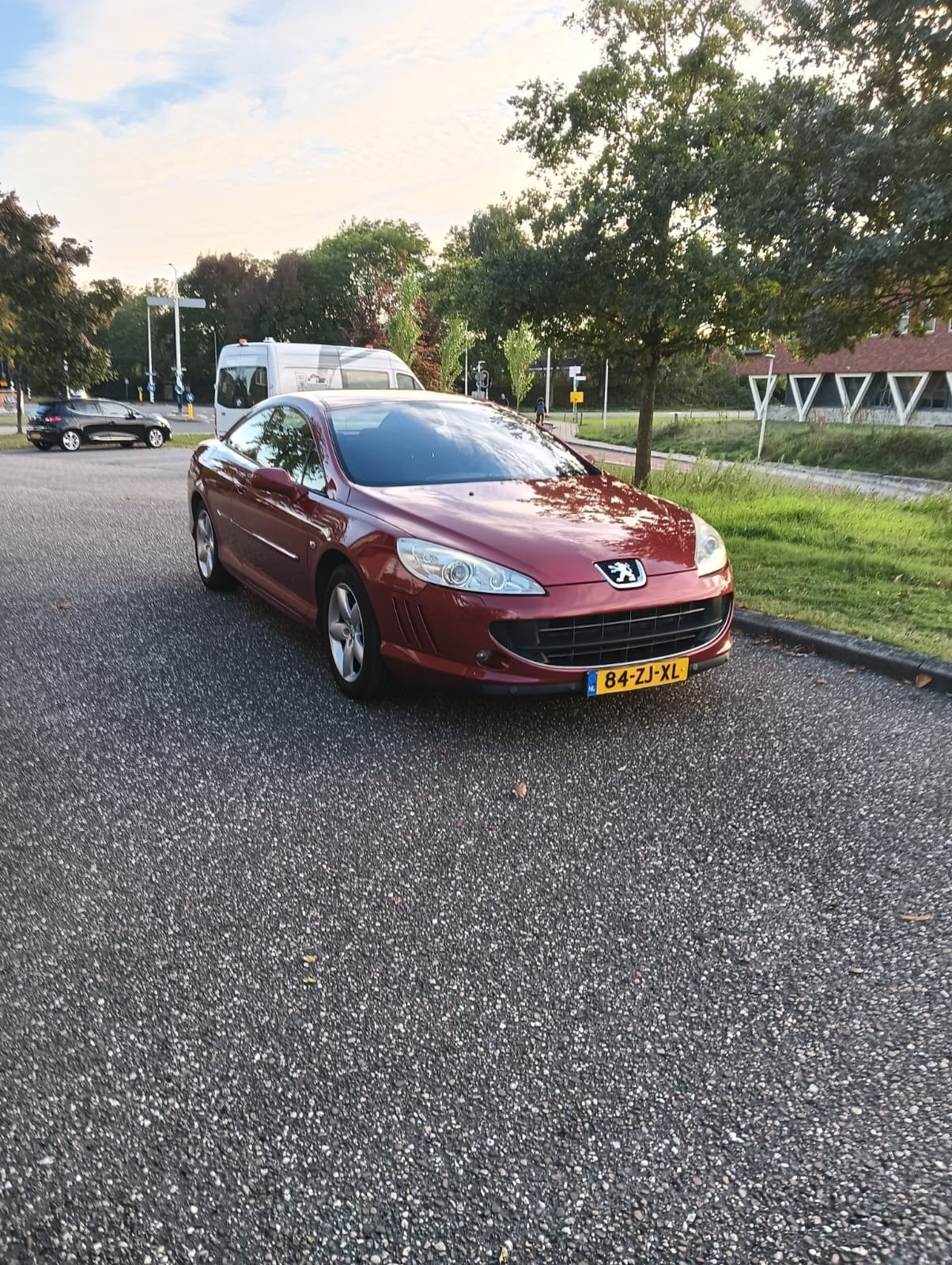 Peugeot 407 2.2 16V Coupe 2008 Rood, Auto's, Voorwielaandrijving, 1390 kg, Stof, 4 cilinders