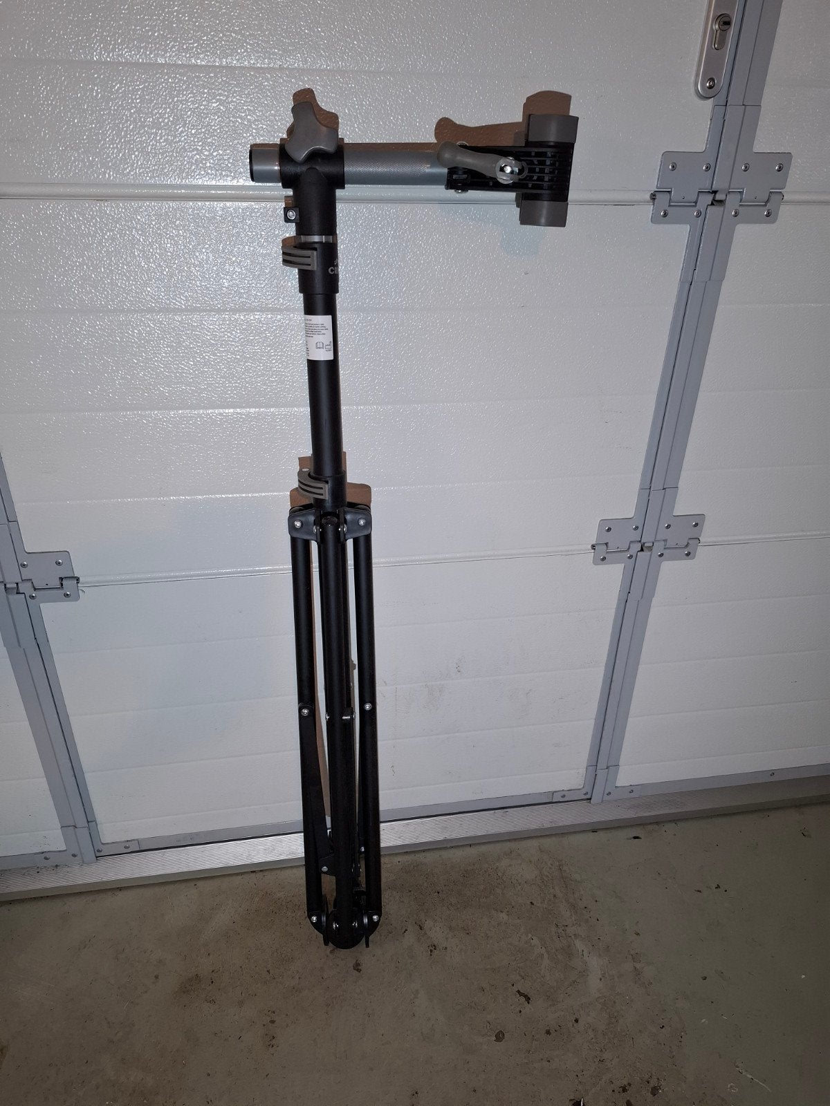 Fiets montagestandaard max 30kg z.g.a.n., Fietsen en Brommers, Fietsaccessoires | Fietsgereedschap, Ophalen, Zo goed als nieuw