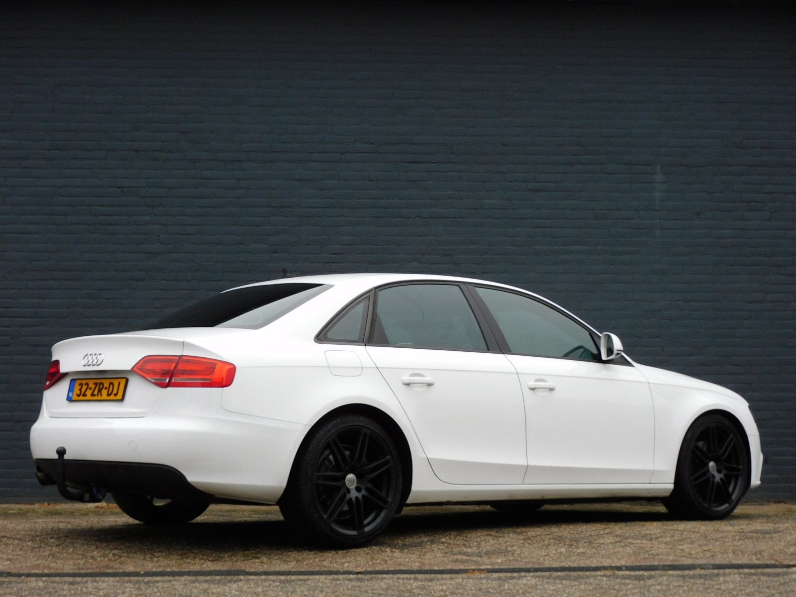 Audi A4 Limousine 1.8 TFSI Pro Line Business S 1e EIGENAAR!, Auto's, Gebruikt, Zwart, 4 cilinders, 160 pk