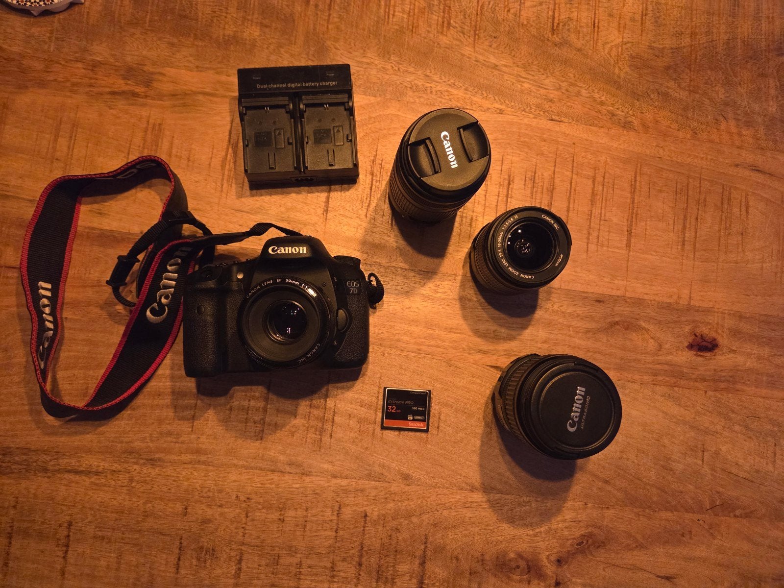 Canon EOS 7D met 4 lenzen en accessoires, Audio, Tv en Foto, Fotografie | Lenzen en Objectieven, Gebruikt, Canon, Beeldstabilisatie