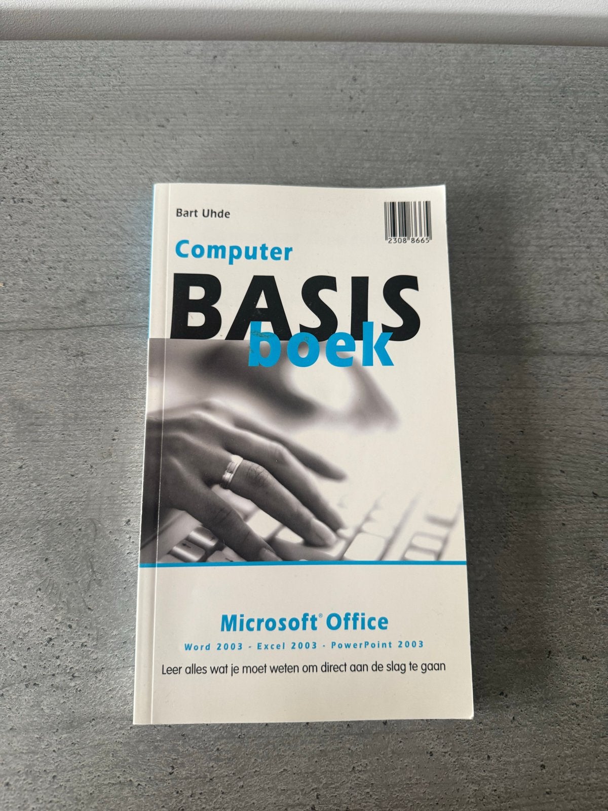 Computer Basisboek Microsoft Excel 2003, Boeken, Informatica en Computer, Ophalen of Verzenden, Gelezen, Software