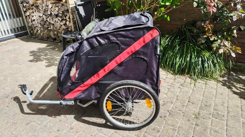 Doggy DELUXE Exclusivo met wandelset en orthopedisch kussen, Ophalen, Opvouwbaar, 60 tot 80 kg, Zo goed als nieuw