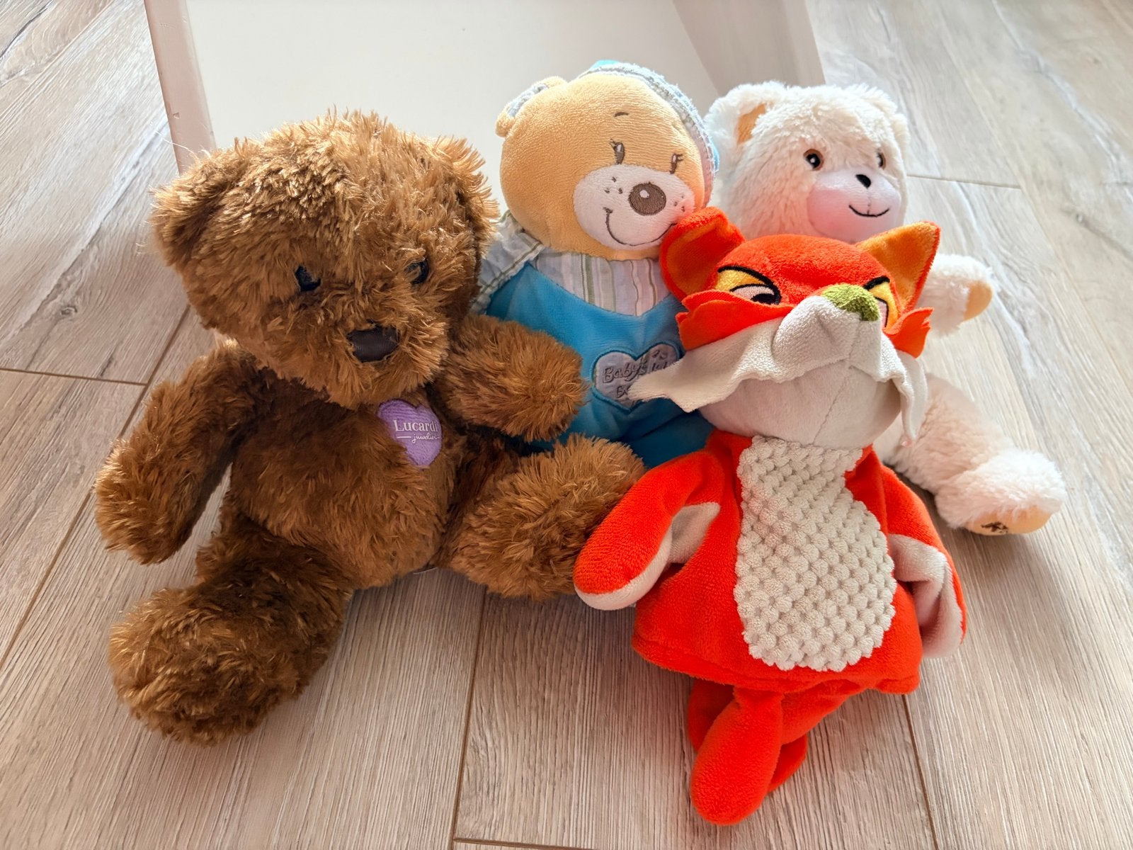 Leuke knuffelset: 3 beren en 1 vos, Overige karakters, Beer, Ophalen of Verzenden, Zo goed als nieuw