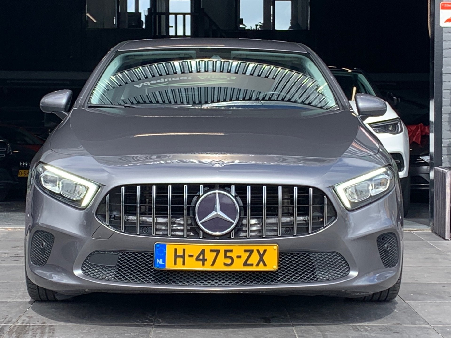 Mercedes-Benz A-klasse 180Business Solution|AUT|Camera|Sfeer, Auto's, Dealer onderhouden, Gebruikt, 4 cilinders, Met garantie (alle)