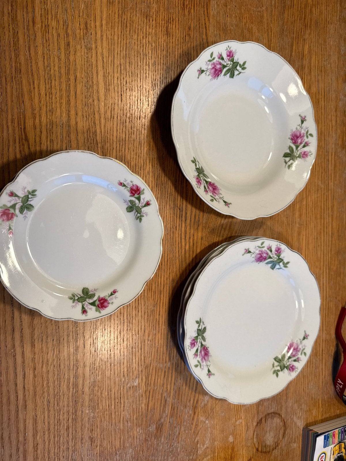 Set van 8 Vintage Rozen Borden - Made in China, Ophalen of Verzenden
