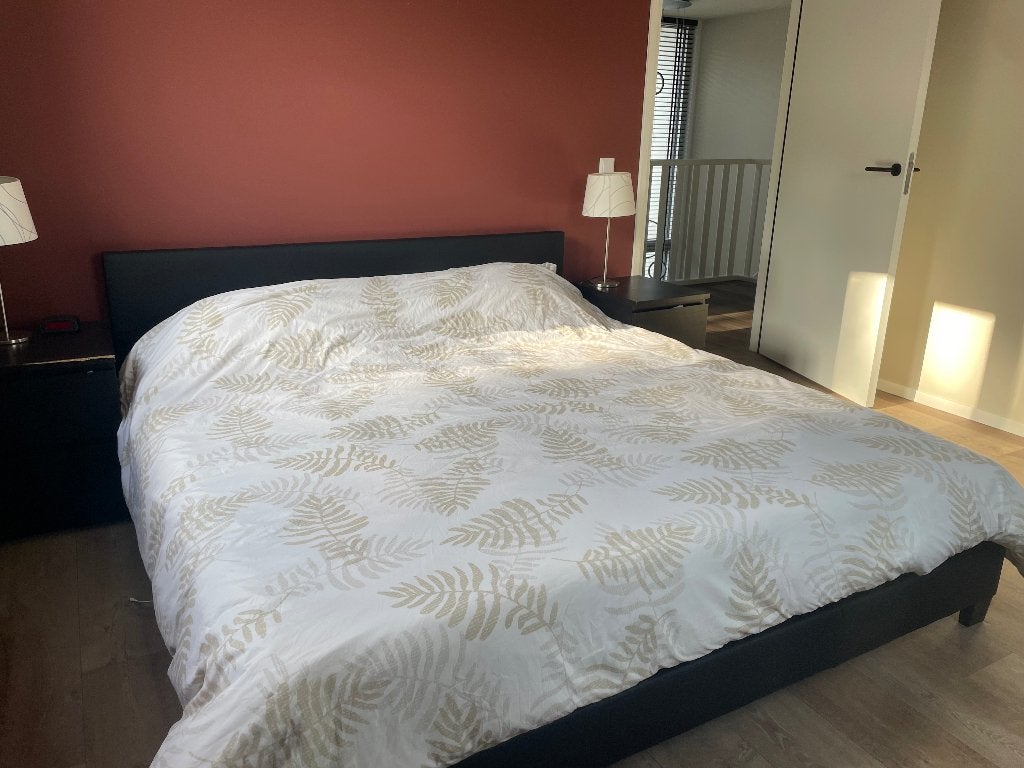 Twee persoons bed 180x200, Huis en Inrichting, Slaapkamer | Bedden, Ophalen, Overige materialen, Zwart, Tweepersoons