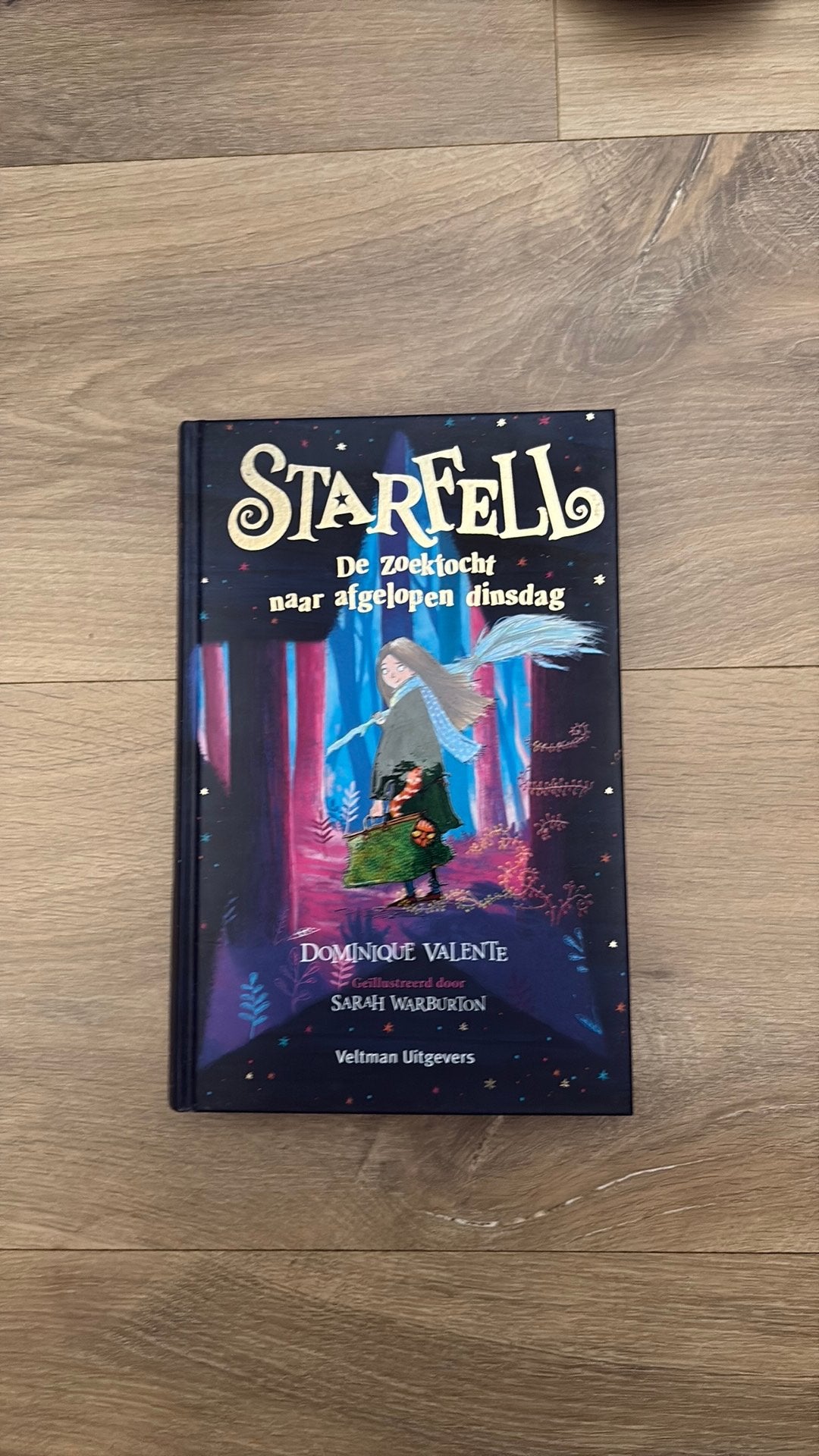 Starfell- De zoektocht naar afgelopen dinsdag, Boeken, Ophalen, Nieuw