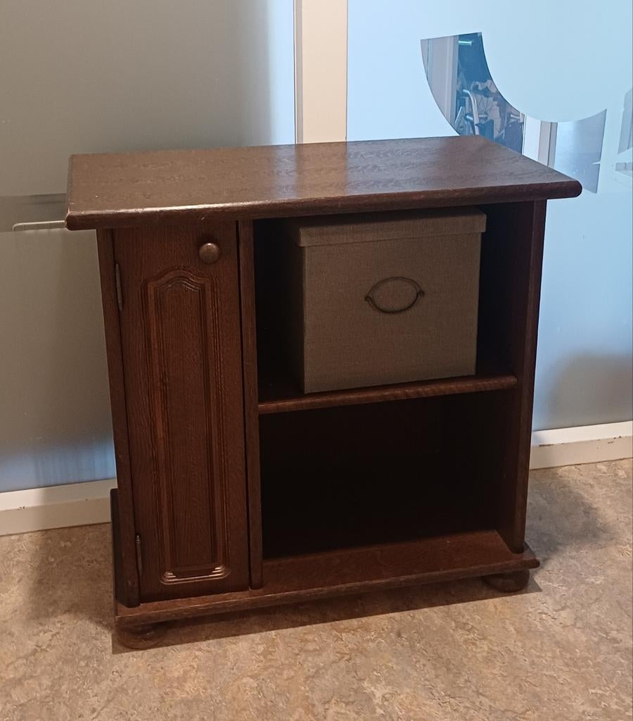 Kastje, Huis en Inrichting, Slaapkamer | Nachtkastjes, Ophalen, Minder dan 45 cm