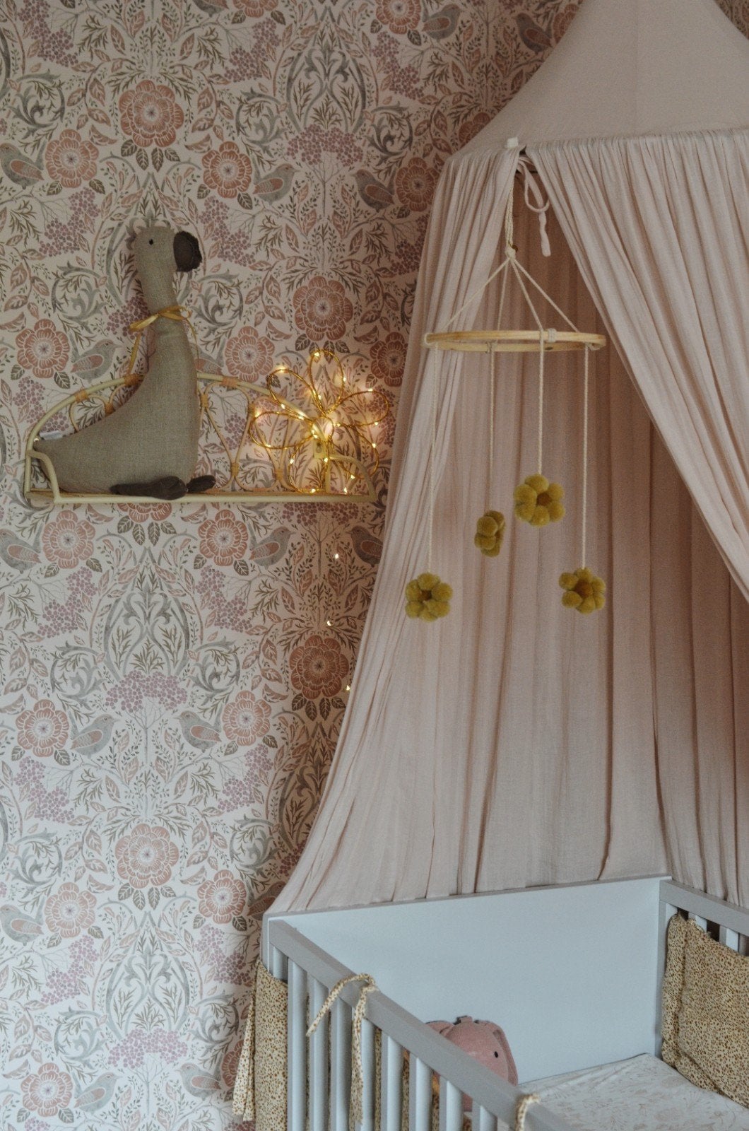 Mobile/hanger bloemen, Ophalen of Verzenden, Zo goed als nieuw, Overige typen