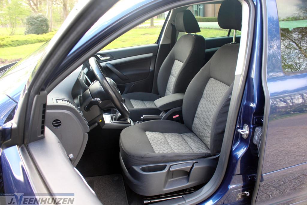 Skoda Octavia Combi 1.2 TSI Ambition BNS-Line |Trekhaak |, Voorwielaandrijving, Euro 5, Stof, Gebruikt